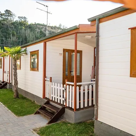 مكان تخييم Norina