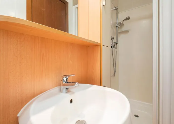 مكان تخييم Norina