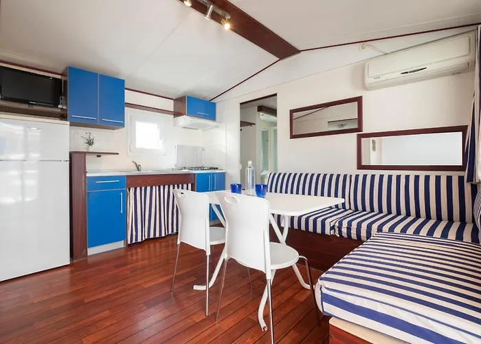 مكان تخييم Norina 3*